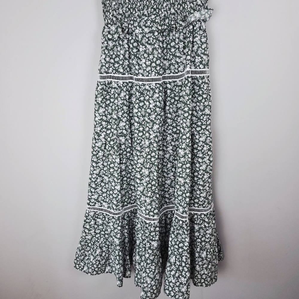 AUREUM Green Floral Smocked Midi Dress Size Large - Picture 5 of 14